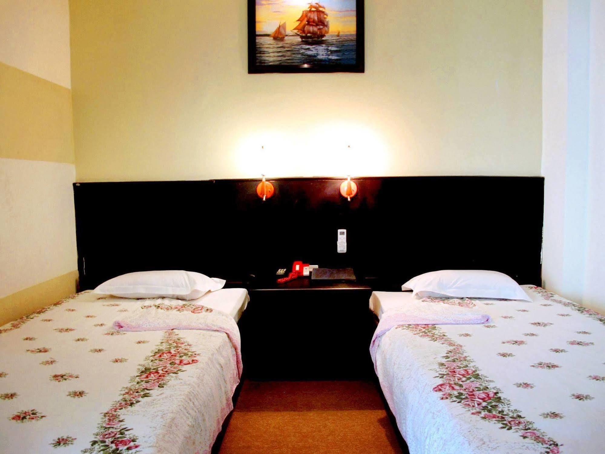 7S Hotel Cuong Long Nha Trang Eksteriør billede