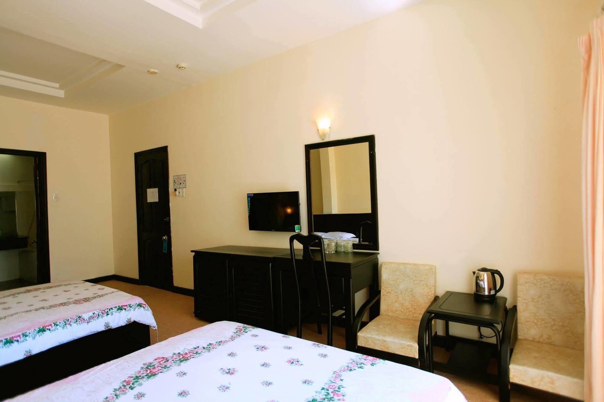 7S Hotel Cuong Long Nha Trang Eksteriør billede